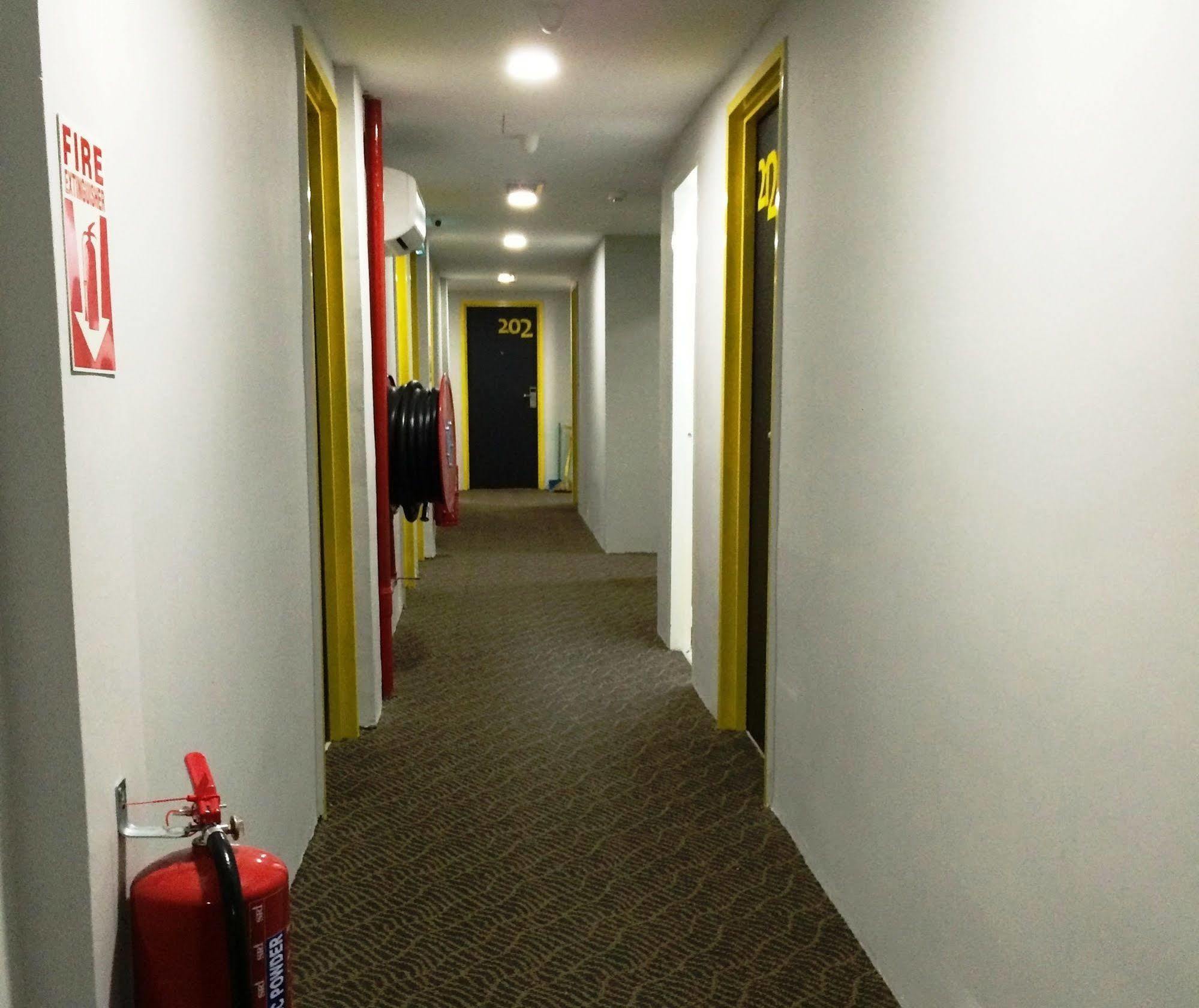 ดรีม การ์เดน โฮเต็ล Hotel กลัง ภายนอก รูปภาพ